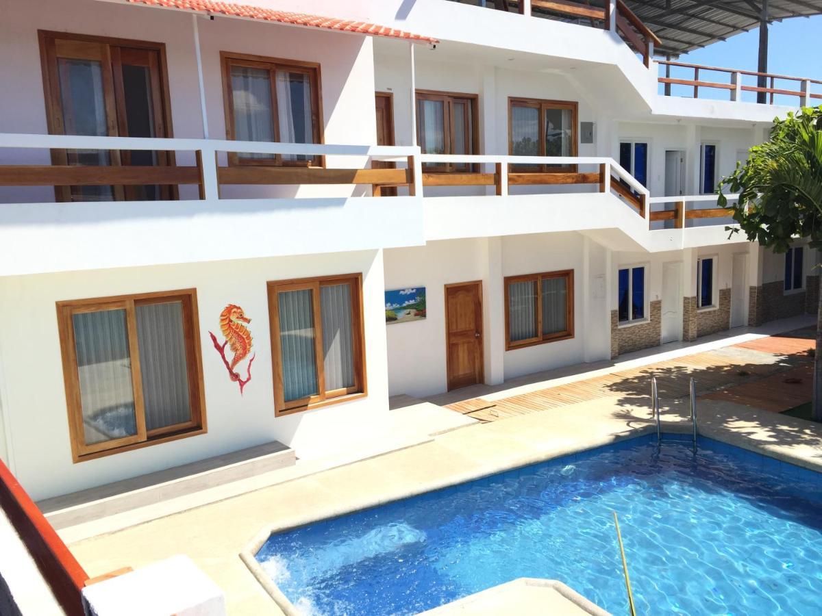 Galapagos Isabela Hotel Loja 푸에르토빌라밀 외부 사진