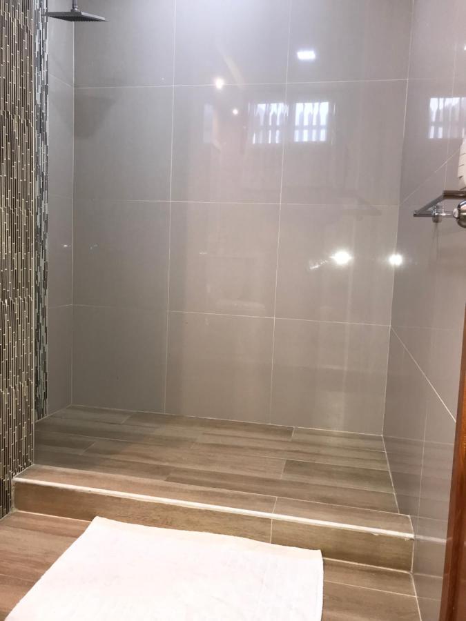 Galapagos Isabela Hotel Loja 푸에르토빌라밀 외부 사진