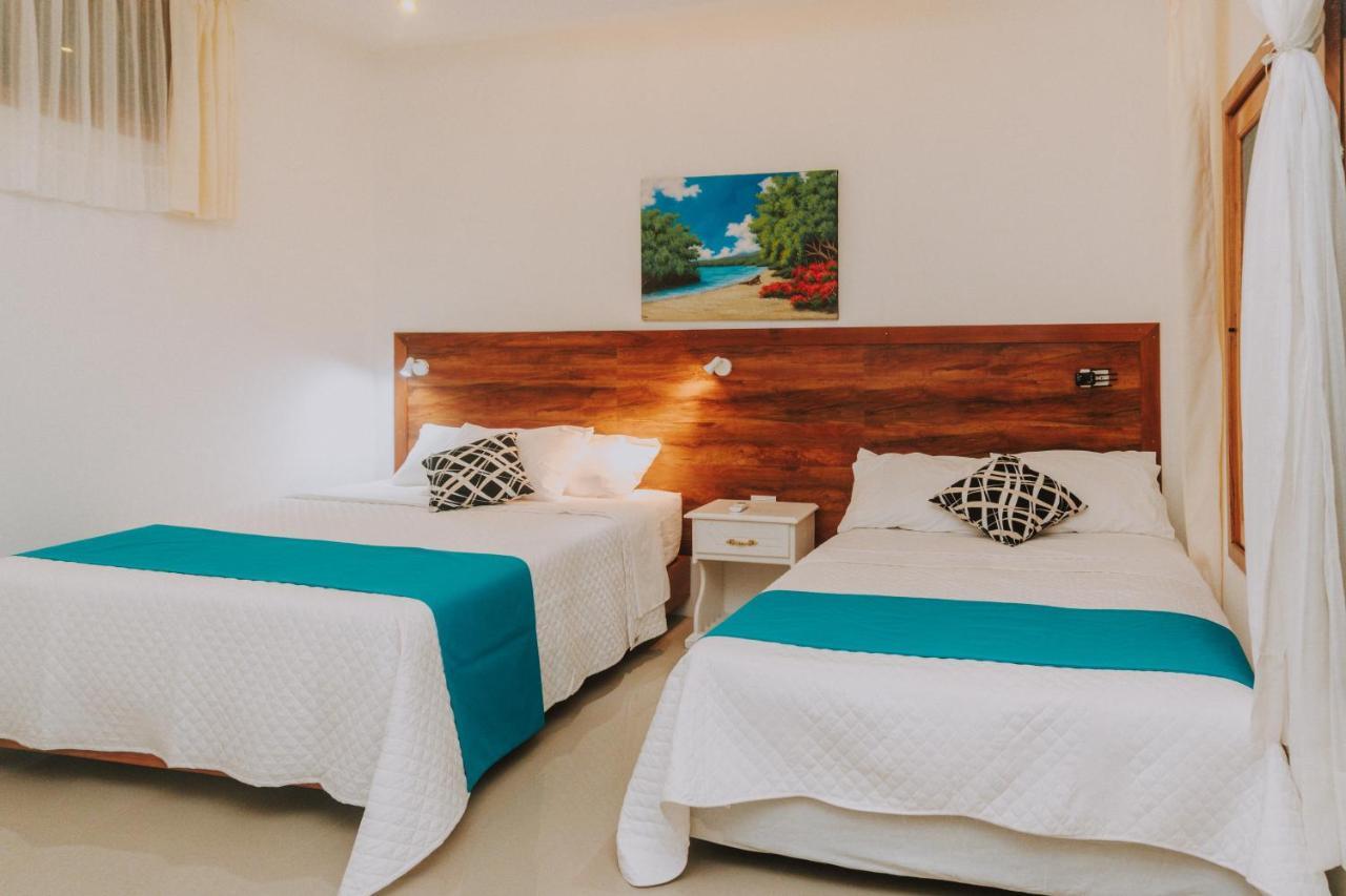 Galapagos Isabela Hotel Loja 푸에르토빌라밀 외부 사진