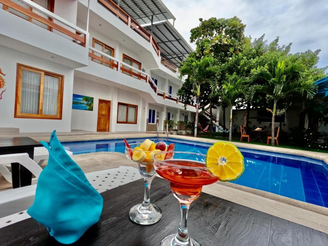 Galapagos Isabela Hotel Loja 푸에르토빌라밀 외부 사진