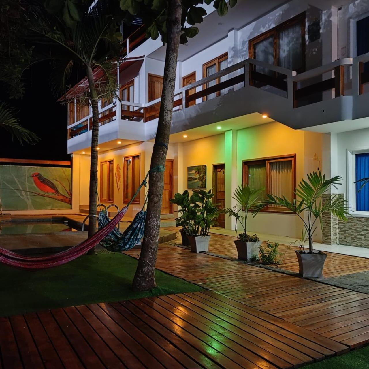 Galapagos Isabela Hotel Loja 푸에르토빌라밀 외부 사진