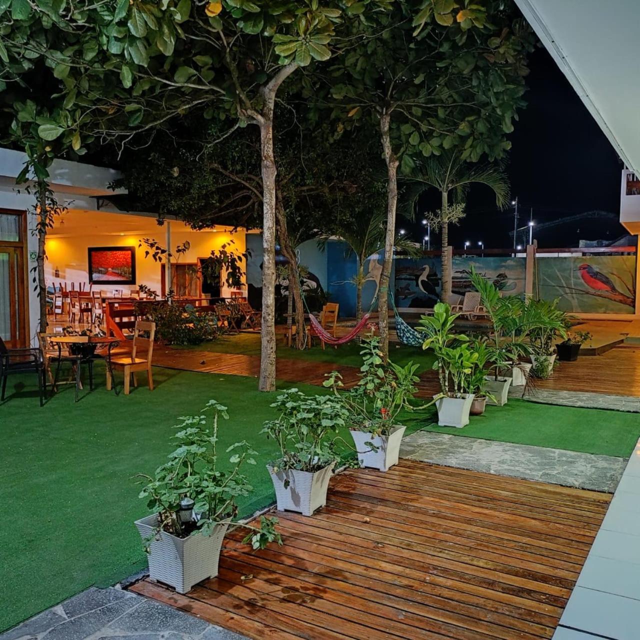 Galapagos Isabela Hotel Loja 푸에르토빌라밀 외부 사진