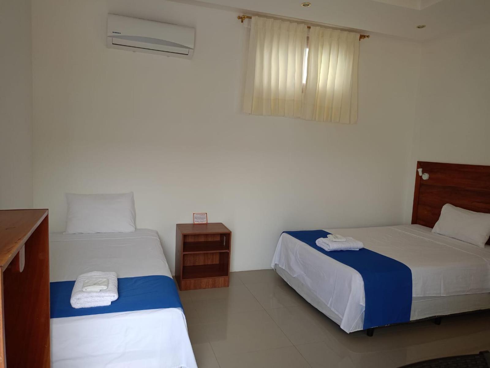 Galapagos Isabela Hotel Loja 푸에르토빌라밀 외부 사진
