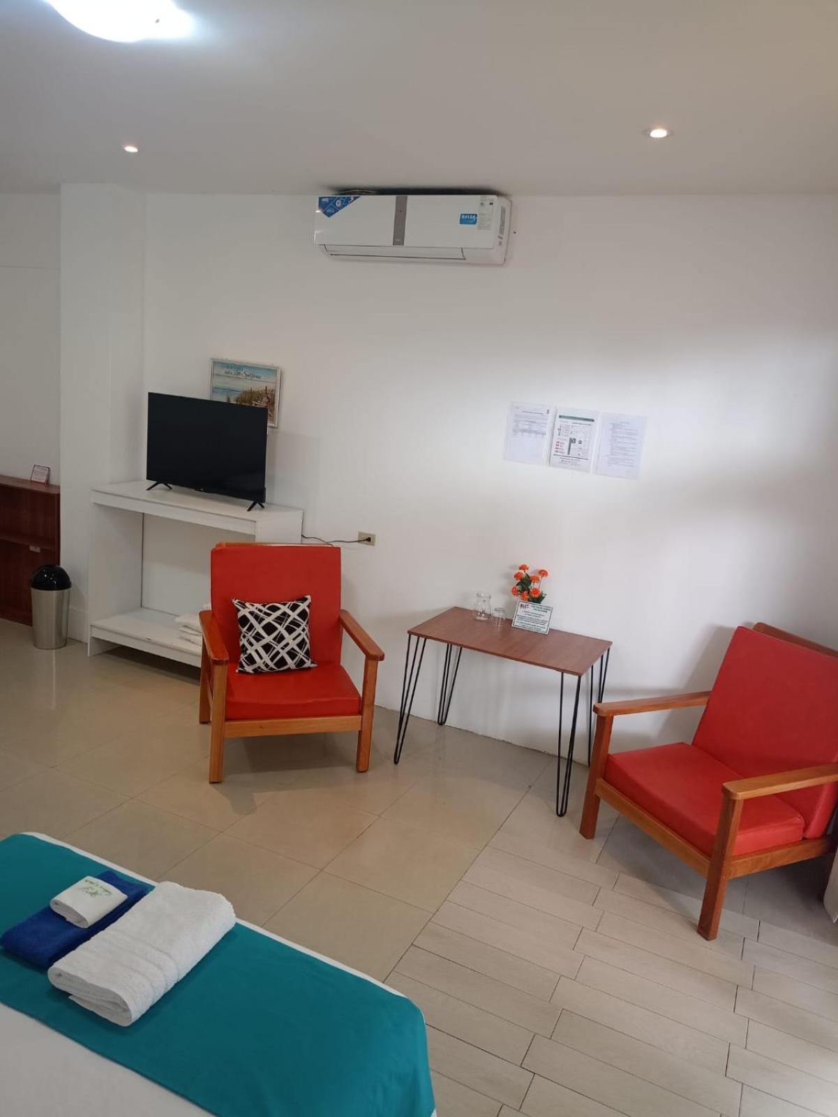 Galapagos Isabela Hotel Loja 푸에르토빌라밀 외부 사진