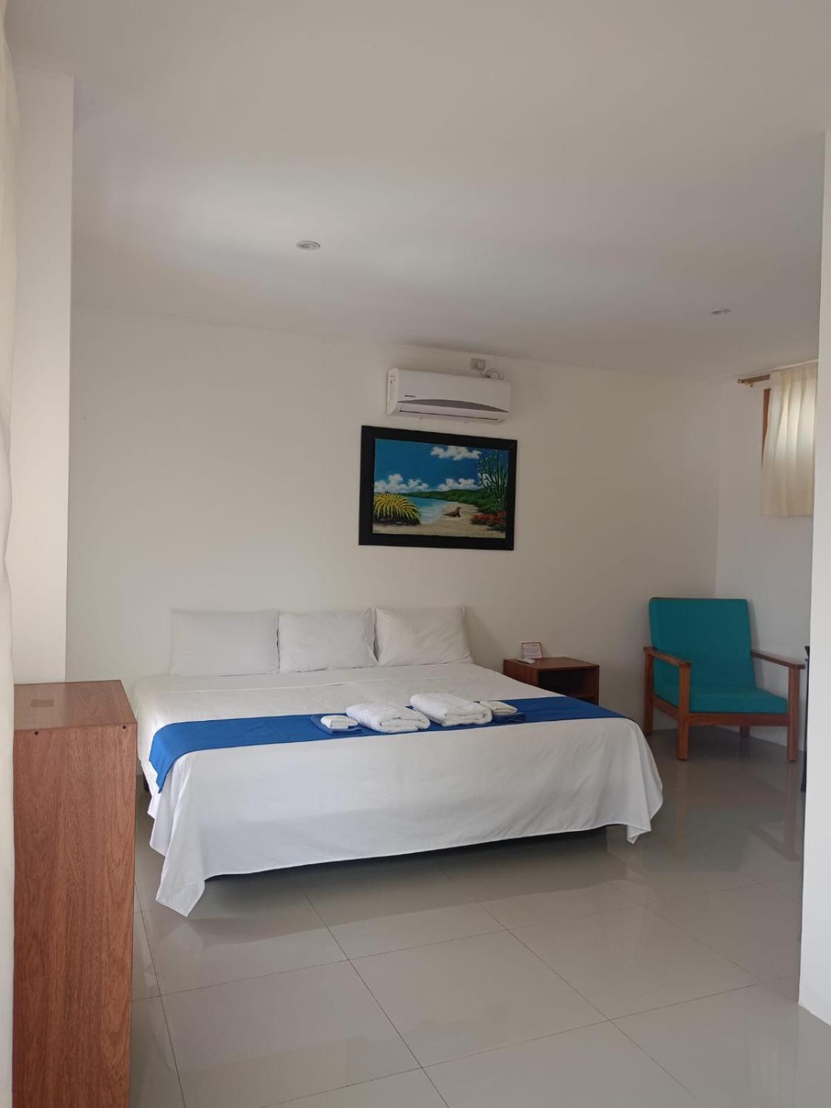 Galapagos Isabela Hotel Loja 푸에르토빌라밀 외부 사진