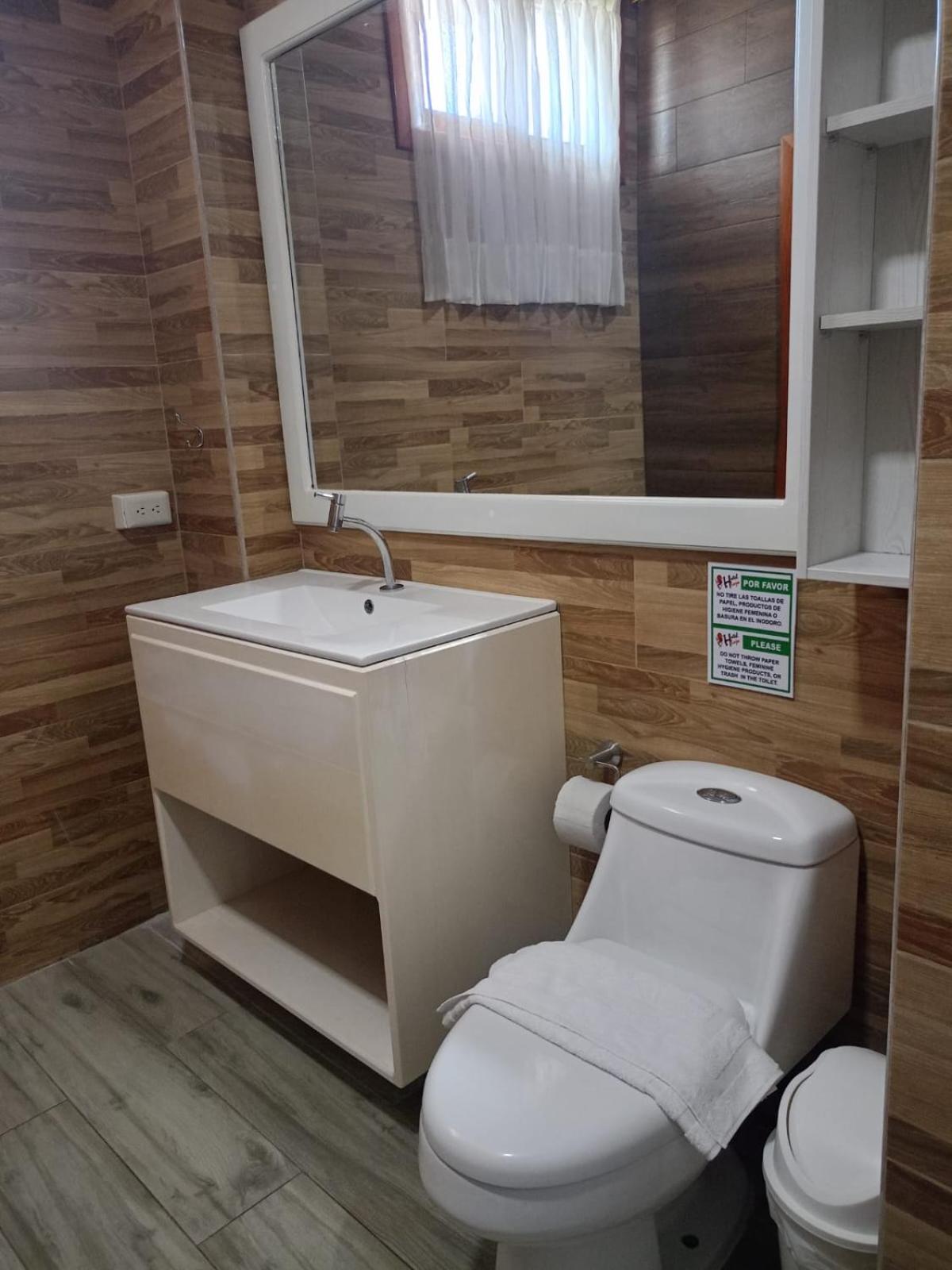 Galapagos Isabela Hotel Loja 푸에르토빌라밀 외부 사진